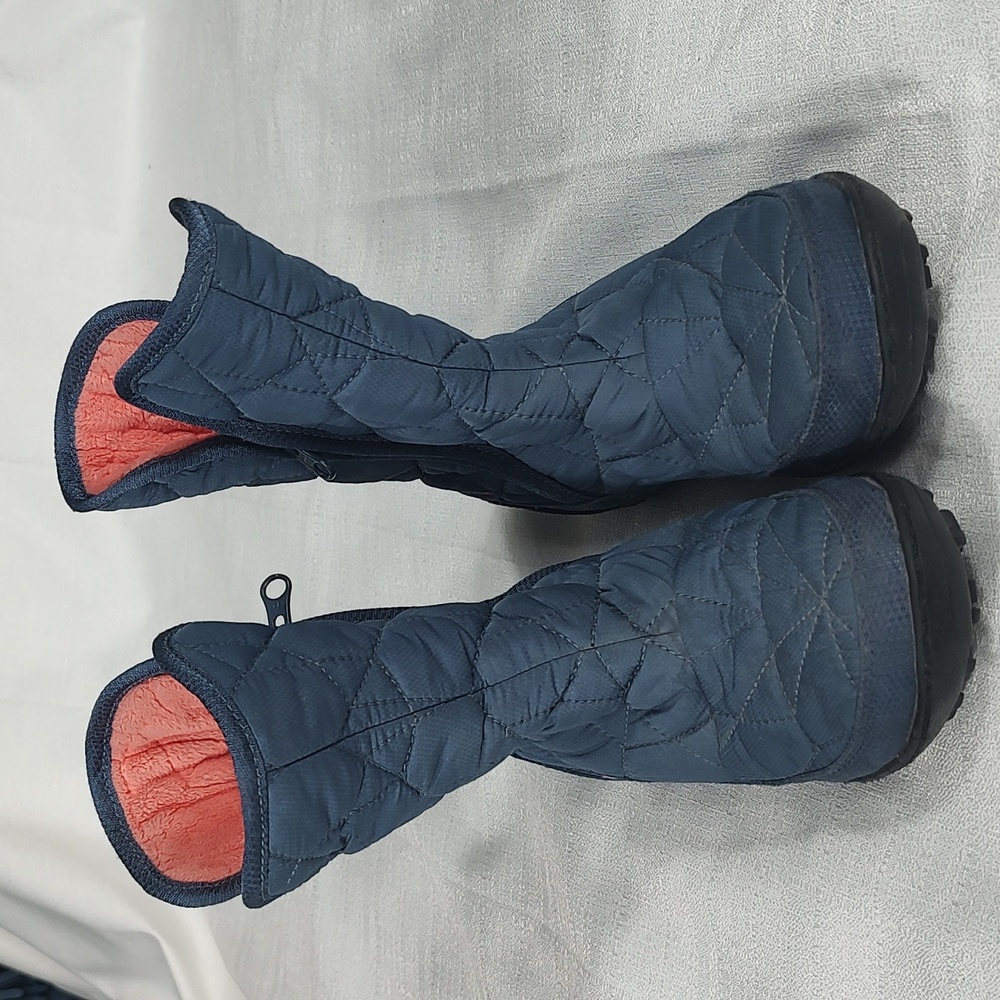 Columbia Blue Snow Boots 200 grams Kids Omni-Tech Waterproof Size 2